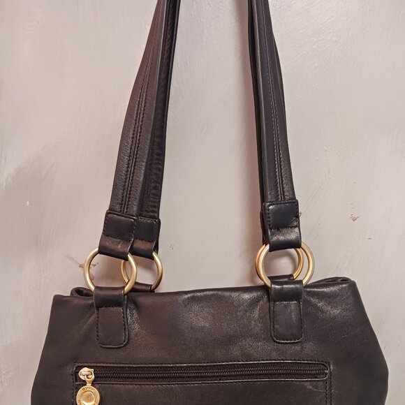 Stone Mountain Classic Leather Shoulder Bag - Picture 5 of 16